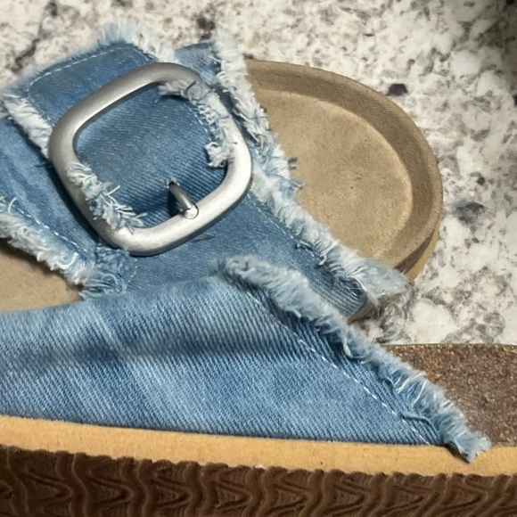 Thick strap with buckle accent denim Medium Width Sandal Open Toe Fabric - Picture 3 of 8